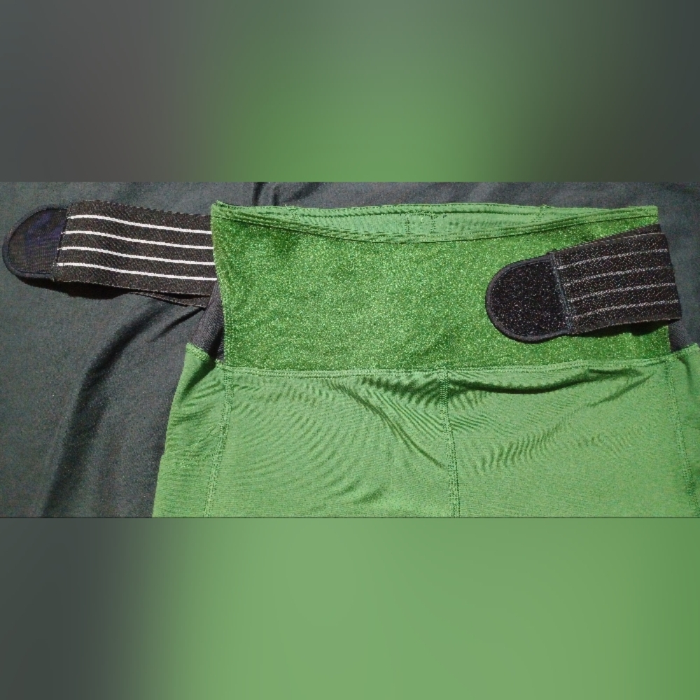 Medium Tommie Copper Adjustable Back Support Capr… - image 7